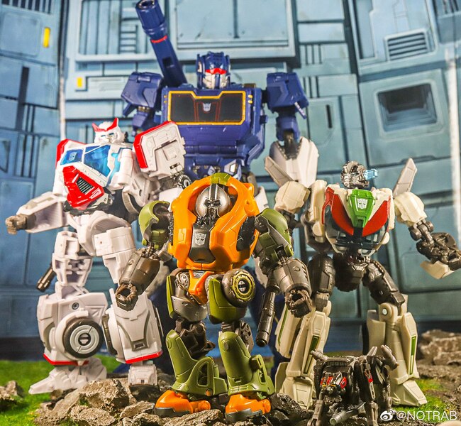 Studio Series Brawn, Wheeljack, Ratchet, Ravage, Soundwave Toy Photography NOTRAB  (1 of 18)